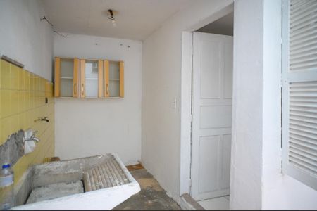 Casa à venda com 109m², 2 quartos e sem vagaÁrea de Serviço 