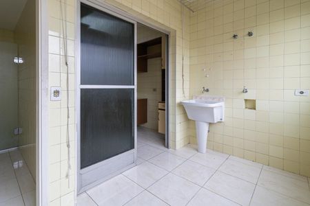 Apartamento à venda com 130m², 3 quartos e 1 vagaÁrea de Serviço