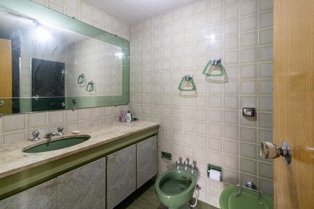 Apartamento à venda com 130m², 3 quartos e 1 vagaBanheiro Corredor