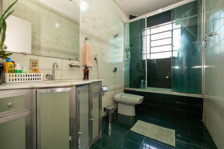 Apartamento à venda com 220m², 4 quartos e 1 vagaBanheiro Social