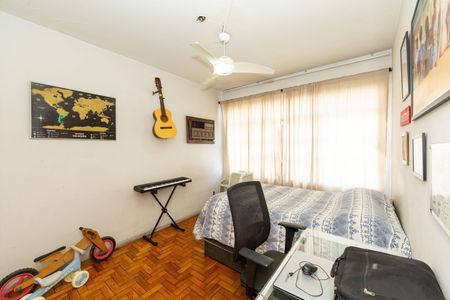 Apartamento à venda com 220m², 4 quartos e 1 vagaQuarto 2