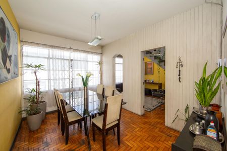 Apartamento à venda com 220m², 4 quartos e 1 vagaSala