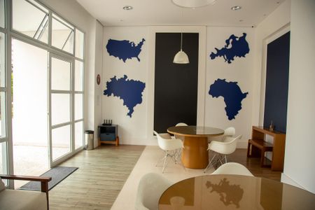 Apartamento à venda com 65m², 2 quartos e 1 vaga Apartamento à venda com 65m², 2 quartos e 1 vagaÁrea comum