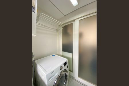 Apartamento à venda com 65m², 2 quartos e 1 vaga Apartamento à venda com 65m², 2 quartos e 1 vagaÁrea de Serviço