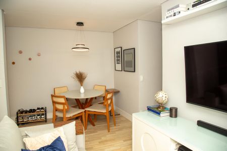 Apartamento à venda com 65m², 2 quartos e 1 vaga Apartamento à venda com 65m², 2 quartos e 1 vagaSala