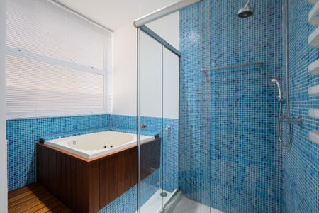 Apartamento à venda com 299m², 3 quartos e 3 vagasBanheiro Social