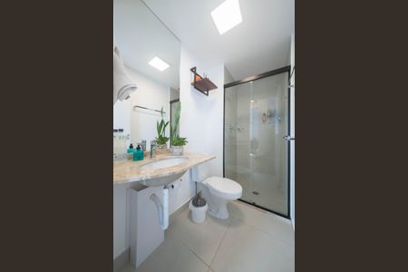 Apartamento à venda com 68m², 2 quartos e 1 vagaBanheiro Social