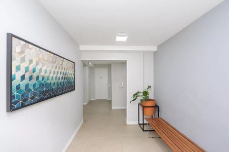 Apartamento à venda com 43m², 2 quartos e sem vagaHall Social