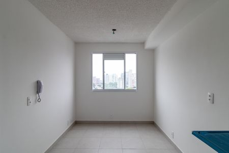 Sala/Cozinha de apartamento à venda com 1 quarto, 26m² em Parque Industrial Tomas Edson, São Paulo