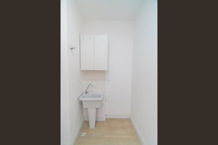 Apartamento para alugar com 42m², 2 quartos e sem vaga Apartamento para alugar com 42m², 2 quartos e sem vagaCozinha e Área de Serviço