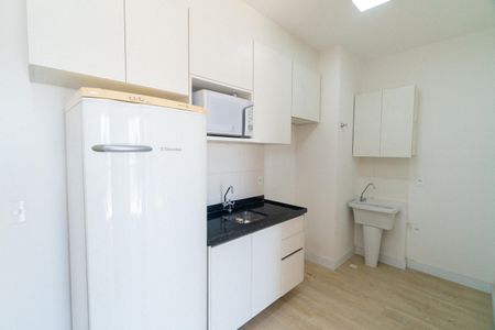 Apartamento para alugar com 42m², 2 quartos e sem vaga Apartamento para alugar com 42m², 2 quartos e sem vagaCozinha e Área de Serviço