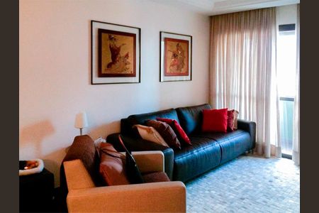 Sala de apartamento à venda com 2 quartos, 65m² em Vila Gumercindo, São Paulo