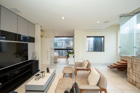 Apartamento à venda com 204m², 3 quartos e 3 vagasSALA