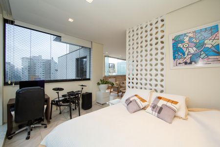 Apartamento à venda com 204m², 3 quartos e 3 vagasQUARTO4