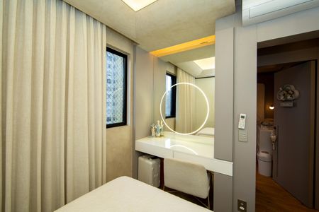 Apartamento à venda com 204m², 3 quartos e 3 vagasQUARTO2