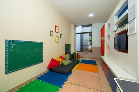 Apartamento à venda com 204m², 3 quartos e 3 vagasBRINQUEDOTECA