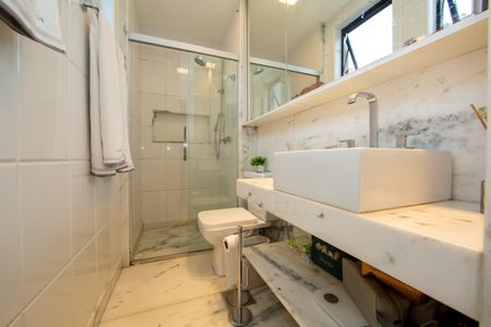 Apartamento à venda com 204m², 3 quartos e 3 vagasBANHEIRO1