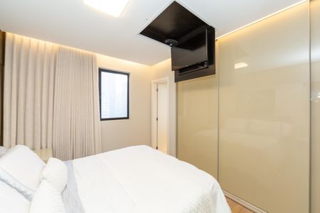 Apartamento à venda com 204m², 3 quartos e 3 vagasQUARTO1