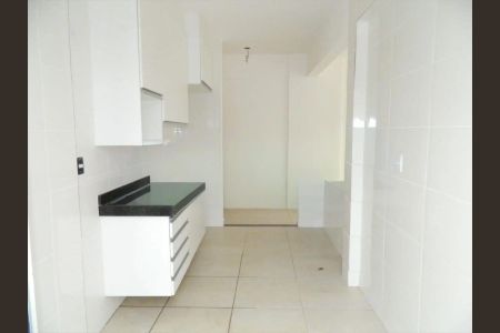 Apartamento à venda com 91m², 2 quartos e 2 vagasCozinha