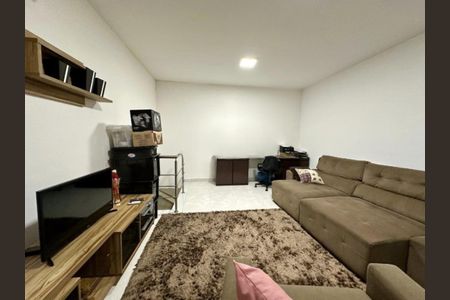 Casa de condomínio à venda com 198m², 3 quartos e 4 vagasFoto 01