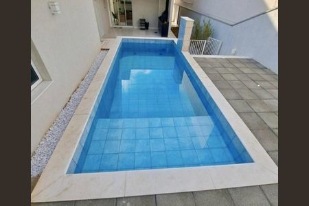 Casa de condomínio à venda com 198m², 3 quartos e 4 vagasFoto 01