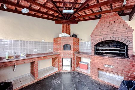 Apartamento à venda com 132m², 3 quartos e 2 vagas Apartamento à venda com 132m², 3 quartos e 2 vagasÁrea comum - Churrasqueira