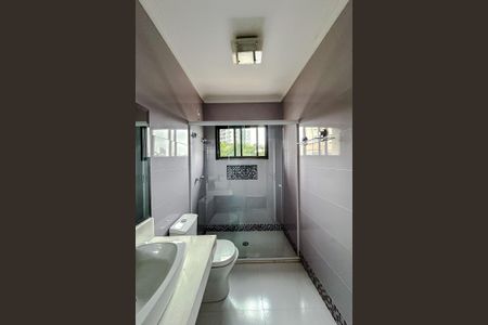 Apartamento à venda com 132m², 3 quartos e 2 vagas Apartamento à venda com 132m², 3 quartos e 2 vagasBanheiro Social