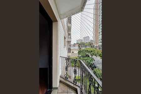 Apartamento à venda com 132m², 3 quartos e 2 vagas Apartamento à venda com 132m², 3 quartos e 2 vagasVaranda do Quarto 1