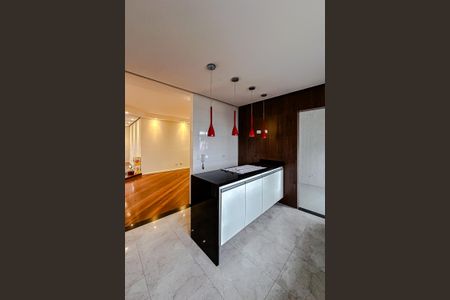 Apartamento à venda com 132m², 3 quartos e 2 vagas Apartamento à venda com 132m², 3 quartos e 2 vagasCozinha