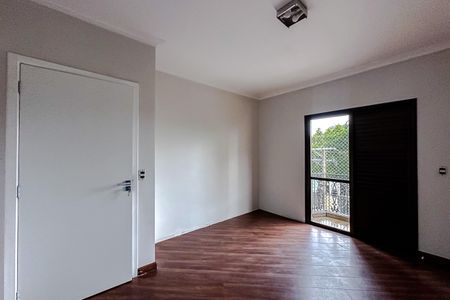 Apartamento à venda com 132m², 3 quartos e 2 vagas Apartamento à venda com 132m², 3 quartos e 2 vagasQuarto 1