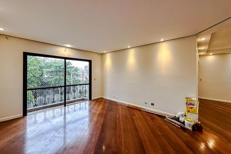 Apartamento à venda com 132m², 3 quartos e 2 vagas Apartamento à venda com 132m², 3 quartos e 2 vagasSala