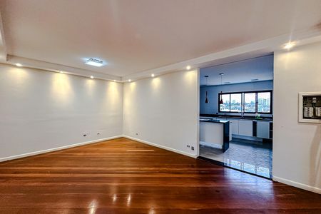 Apartamento à venda com 132m², 3 quartos e 2 vagas Apartamento à venda com 132m², 3 quartos e 2 vagasSala de Jantar
