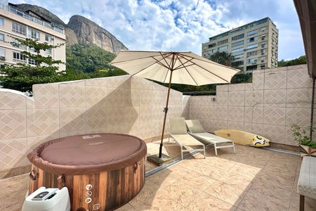 Apartamento à venda com 120m², 2 quartos e sem vaga Apartamento à venda com 120m², 2 quartos e sem vagaArea Externa