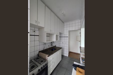 Apartamento à venda com 64m², 3 quartos e 2 vagasCozinha