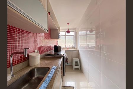 Apartamento à venda com 114m², 3 quartos e 2 vagasCozinha 