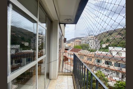 Apartamento à venda com 114m², 3 quartos e 2 vagasVaranda