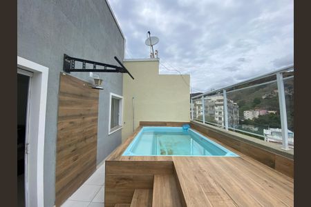Apartamento à venda com 114m², 3 quartos e 2 vagasPiscina