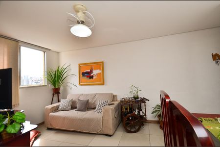 Sala de apartamento à venda com 3 quartos, 75m² em São Paulo, Belo Horizonte