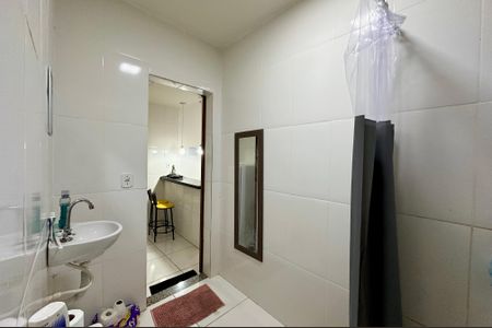 Banheiro de apartamento à venda com 1 quarto, 32m² em Centro, Rio de Janeiro