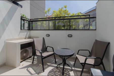 Varanda de kitnet/studio à venda com 1 quarto, 34m² em Vila Mariana, São Paulo