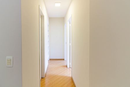 Apartamento à venda com 70m², 2 quartos e 1 vagaCorredor
