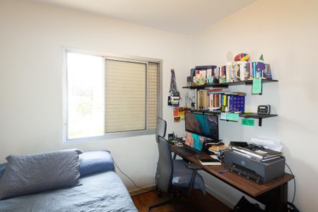 Apartamento à venda com 97m², 3 quartos e 1 vagaQuarto 2