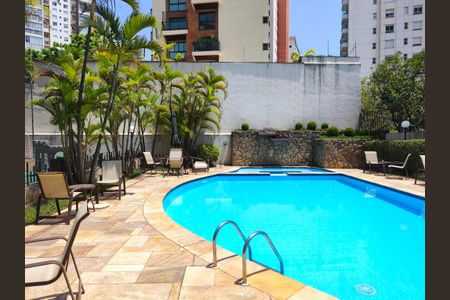Apartamento à venda com 122m², 3 quartos e 2 vagasPiscina