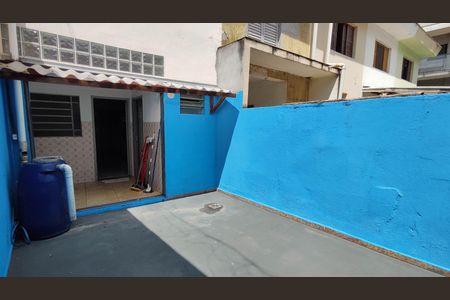 Casa para alugar com 130m², 2 quartos e 2 vagas Casa para alugar com 130m², 2 quartos e 2 vagasQuintal