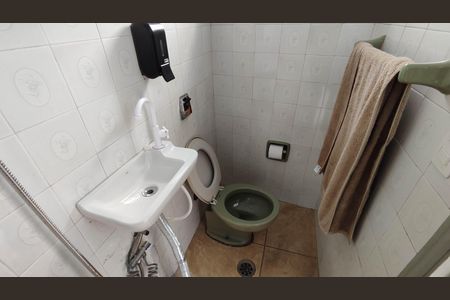 Casa para alugar com 130m², 2 quartos e 2 vagas Casa para alugar com 130m², 2 quartos e 2 vagasLavabo