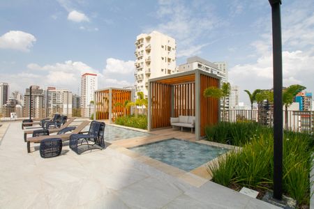 Apartamento para alugar com 144m², 3 quartos e 2 vagasÁrea Comum - Piscina