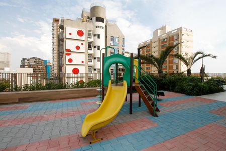 Apartamento para alugar com 144m², 3 quartos e 2 vagasÁrea Comum - Playground