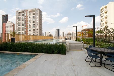 Apartamento para alugar com 144m², 3 quartos e 2 vagasÁrea Comum - Piscina