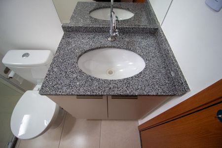 Apartamento para alugar com 57m², 2 quartos e 1 vagaBanheiro