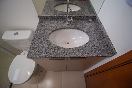 Apartamento para alugar com 57m², 2 quartos e 1 vagaBanheiro social